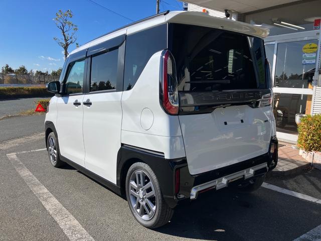 デリカミニ Ｇ　プレミアム　冠水歴車ナビＴＶバックカメラアラウンドビューモニターＢＴオーディオ対応エマージェンシーブレーキ禁煙車イパイロットアダプティブクルコンスマートキー２本Ｐスタート両側パワスラ前席シートステアリングヒーター（12枚目）