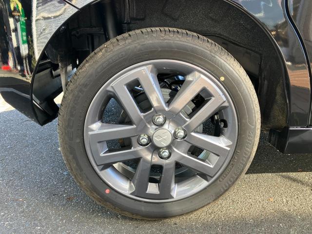 デリカミニ Ｇ　プレミアム　冠水歴車ナビＴＶバックカメラアラウンドビューモニターＢＴオーディオ対応エマージェンシーブレーキ禁煙車イパイロットアダプティブクルコンスマートキー２本Ｐスタート両側パワスラ前席シートステアリングヒーター（30枚目）