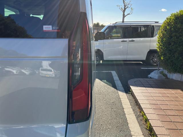 Ｎ－ＢＯＸ ベースグレード　冠水歴車ナビＴＶバックカメラＢＴオーディオ対応センシングアダプティブクルコン両側パワスラスマートキー２本ドラレコ前後２カメラ禁煙車メンテノート取説付充電用ＵＳＢジャック前席シートヒーターＬＥＤヘッド（17枚目）