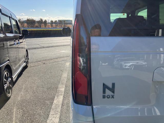 Ｎ－ＢＯＸ ベースグレード　冠水歴車ナビＴＶバックカメラＢＴオーディオ対応センシングアダプティブクルコン両側パワスラスマートキー２本ドラレコ前後２カメラ禁煙車メンテノート取説付充電用ＵＳＢジャック前席シートヒーターＬＥＤヘッド（19枚目）