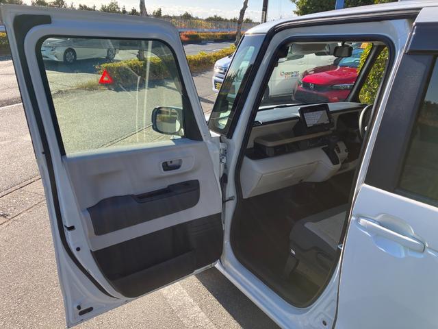 Ｎ－ＢＯＸ ベースグレード　冠水歴車ナビＴＶバックカメラＢＴオーディオ対応センシングアダプティブクルコン両側パワスラスマートキー２本ドラレコ前後２カメラ禁煙車メンテノート取説付充電用ＵＳＢジャック前席シートヒーターＬＥＤヘッド（44枚目）