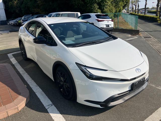 プリウス Ｘ　冠水歴車ナビＴＶバックカメラＥＴＣ２．０セーフティーセンスプリクラッシュセーフティーアダプティブクルーズコントロールスマートキーＰスタートイモビライザーオートマチックハイビームＡＣ１００Ｖ電源禁煙車（7枚目）