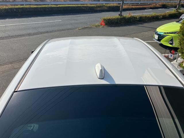 プリウス Ｘ　冠水歴車ナビＴＶバックカメラＥＴＣ２．０セーフティーセンスプリクラッシュセーフティーアダプティブクルーズコントロールスマートキーＰスタートイモビライザーオートマチックハイビームＡＣ１００Ｖ電源禁煙車（36枚目）