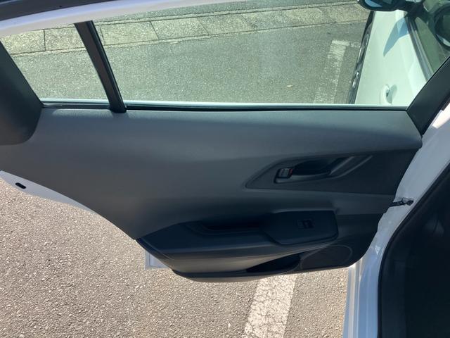 プリウス Ｘ　冠水歴車ナビＴＶバックカメラＥＴＣ２．０セーフティーセンスプリクラッシュセーフティーアダプティブクルーズコントロールスマートキーＰスタートイモビライザーオートマチックハイビームＡＣ１００Ｖ電源禁煙車（50枚目）
