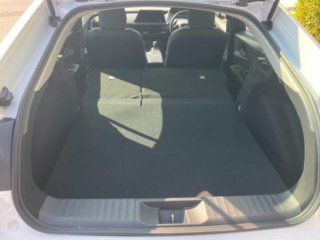 プリウス Ｘ　冠水歴車ナビＴＶバックカメラＥＴＣ２．０セーフティーセンスプリクラッシュセーフティーアダプティブクルーズコントロールスマートキーＰスタートイモビライザーオートマチックハイビームＡＣ１００Ｖ電源禁煙車（61枚目）