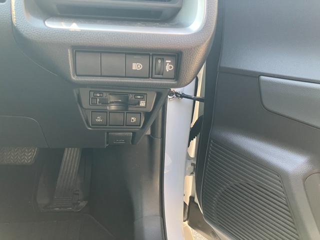 プリウス Ｘ　冠水歴車ナビＴＶバックカメラＥＴＣ２．０セーフティーセンスプリクラッシュセーフティーアダプティブクルーズコントロールスマートキーＰスタートイモビライザーオートマチックハイビームＡＣ１００Ｖ電源禁煙車（73枚目）