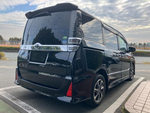 ヴォクシー ＺＳ　冠水歴車ナビＴＶバックカメラＢＴ対応ＥＴＣ車載器セーフティーセンスプリクッシュセーフティ両側パワスラ禁煙車スマートキーＰスタートイモビドラレコ前後２カメラメンテノート取説オートマチックハイビーム７名乗（10枚目）