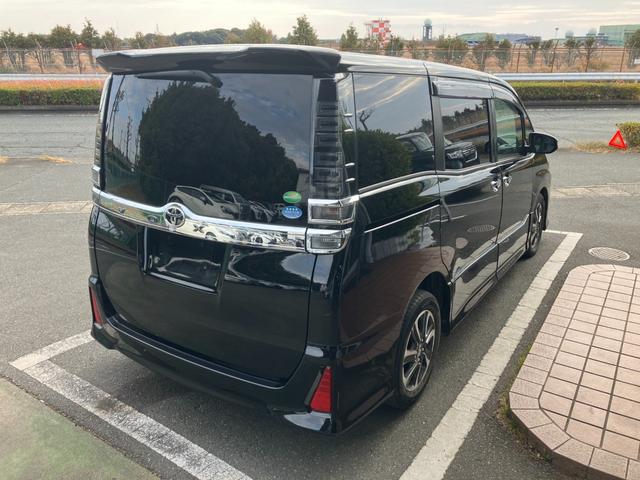 ヴォクシー ＺＳ　冠水歴車ナビＴＶバックカメラＢＴ対応ＥＴＣ車載器セーフティーセンスプリクッシュセーフティ両側パワスラ禁煙車スマートキーＰスタートイモビドラレコ前後２カメラメンテノート取説オートマチックハイビーム７名乗（11枚目）