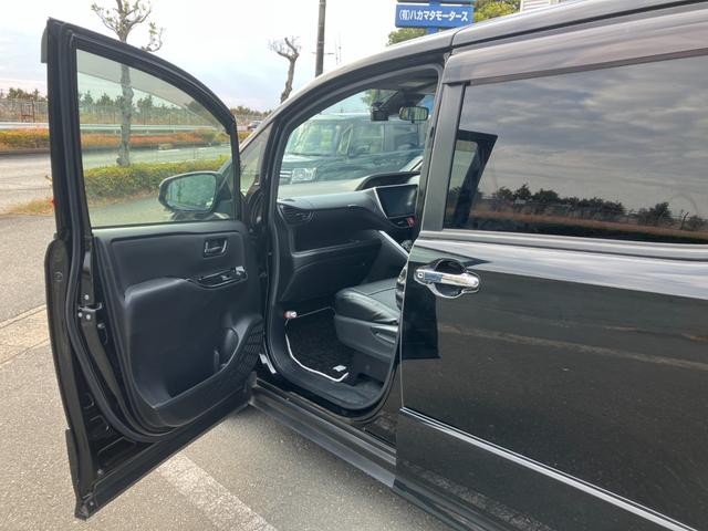 ヴォクシー ＺＳ　冠水歴車ナビＴＶバックカメラＢＴ対応ＥＴＣ車載器セーフティーセンスプリクッシュセーフティ両側パワスラ禁煙車スマートキーＰスタートイモビドラレコ前後２カメラメンテノート取説オートマチックハイビーム７名乗（44枚目）