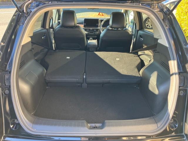 ���S�̎w��H�ꊮ���B���^�x�ǂɑ����ĎԌ��i�����j���s�����Ƃ��ł���H��ł��B���̂��ߗ��^�ǂƓ����������C�������Ђ̍H��Ɏ����Ă��܂��B���Ǝ��i�����m�풓�A�ύڎԂ��������܂�