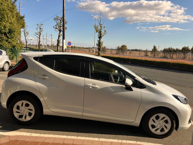 アクア Ｘ　冠水歴車ナビＴＶＢＴオーディオ対応バックカメラ禁煙車セーフティセンスプリクラッシュセーフティクルーズコントロールスマートキーＰスタートイモビＥＴＣ車載器ＡＣ１００電源オートハイビーム衝突安全ボディー（8枚目）