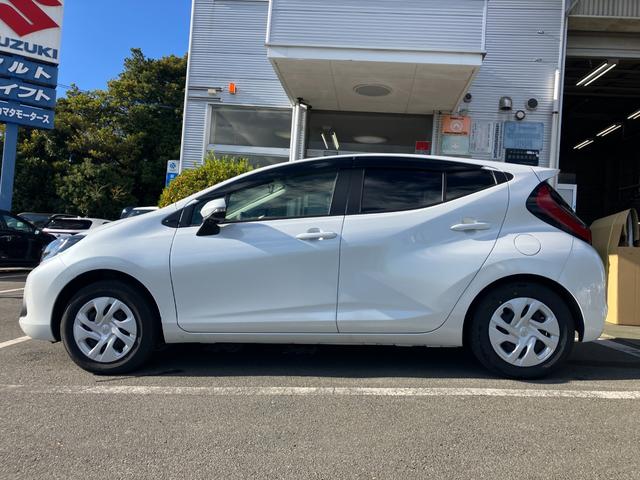 アクア Ｘ　冠水歴車ナビＴＶＢＴオーディオ対応バックカメラ禁煙車セーフティセンスプリクラッシュセーフティクルーズコントロールスマートキーＰスタートイモビＥＴＣ車載器ＡＣ１００電源オートハイビーム衝突安全ボディー（15枚目）