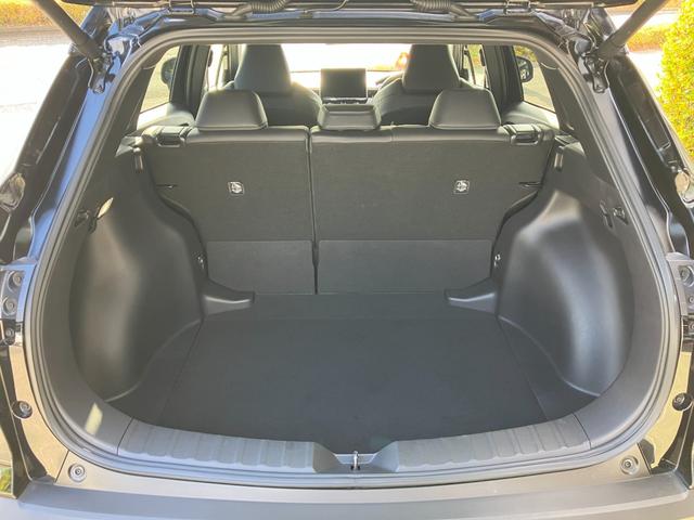 カローラクロス ハイブリッド　Ｚ　冠水歴車ナビＴＶバックカメラＥＴＣ２．０セーフティセンスプリクラレーダークルコンデジタルインナーミラー禁煙車オートマチックハイビームパワーバックドアハイブリッド車前席シートＡＣＬＥＤヘッドスマートキー（59枚目）