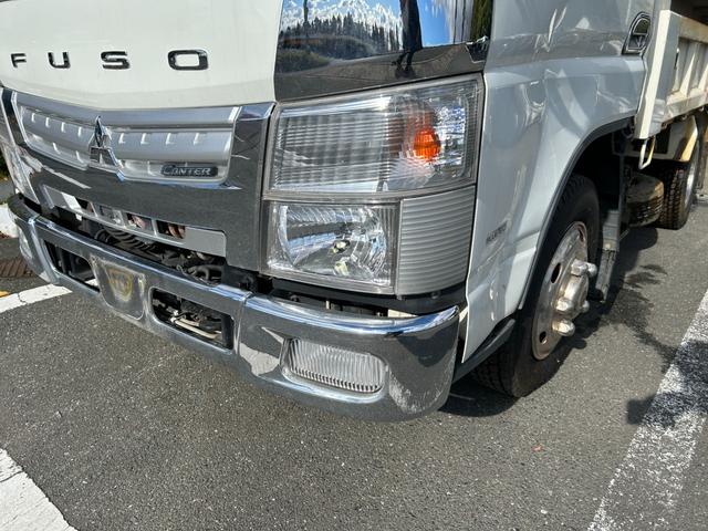 キャンター 全低床ダンプ　全低床強化ダンプ３ｔ積載ディーゼルターボ５ＭＴ３方開ＡＣＰＳＰＷキーレスエントリーフル装備左側電格ミラーフォグランプ荷台内寸長さ３０３ｃｍ幅１５８ｃｍ高さ３７ｃｍ床面地上高９３ｃｍＥＴＣ車載器中間ピン（29枚目）