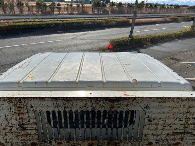 キャンター 全低床ダンプ　全低床強化ダンプ３ｔ積載ディーゼルターボ５ＭＴ３方開ＡＣＰＳＰＷキーレスエントリーフル装備左側電格ミラーフォグランプ荷台内寸長さ３０３ｃｍ幅１５８ｃｍ高さ３７ｃｍ床面地上高９３ｃｍＥＴＣ車載器中間ピン（36枚目）