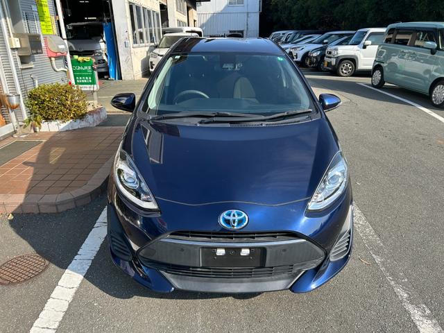 アクア Ｓスタイルブラック　冠水歴車バックカメラＥＴＣ車載器セーフティセンス禁煙車プリクラッシュセーフティドラレコスマートキー２本Ｐスタートイモビライザーオートマチックハイビーム白線逸脱警報横滑り防止衝突安全ボディースペアタイヤ（5枚目）