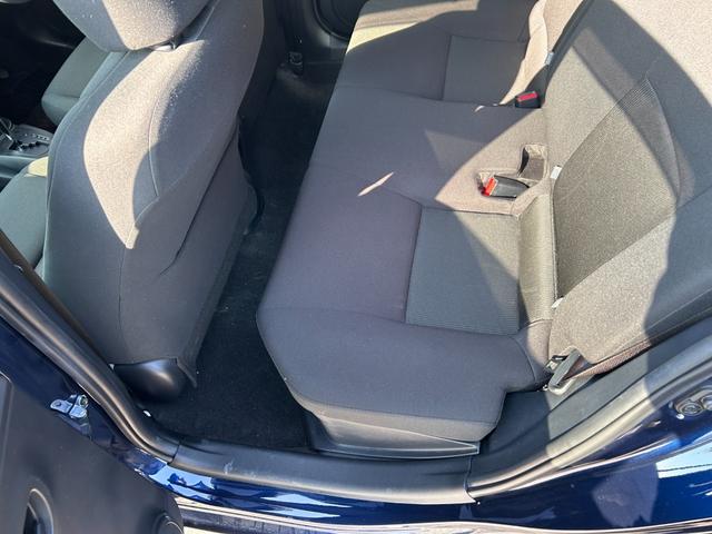 アクア Ｓスタイルブラック　冠水歴車バックカメラＥＴＣ車載器セーフティセンス禁煙車プリクラッシュセーフティドラレコスマートキー２本Ｐスタートイモビライザーオートマチックハイビーム白線逸脱警報横滑り防止衝突安全ボディースペアタイヤ（50枚目）