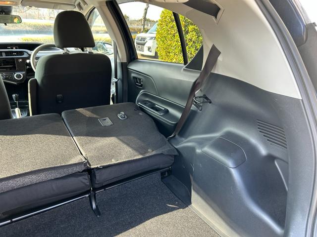 アクア Ｓスタイルブラック　冠水歴車バックカメラＥＴＣ車載器セーフティセンス禁煙車プリクラッシュセーフティドラレコスマートキー２本Ｐスタートイモビライザーオートマチックハイビーム白線逸脱警報横滑り防止衝突安全ボディースペアタイヤ（61枚目）