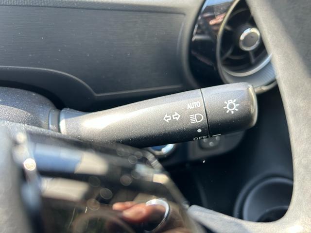 アクア Ｓスタイルブラック　冠水歴車バックカメラＥＴＣ車載器セーフティセンス禁煙車プリクラッシュセーフティドラレコスマートキー２本Ｐスタートイモビライザーオートマチックハイビーム白線逸脱警報横滑り防止衝突安全ボディースペアタイヤ（75枚目）