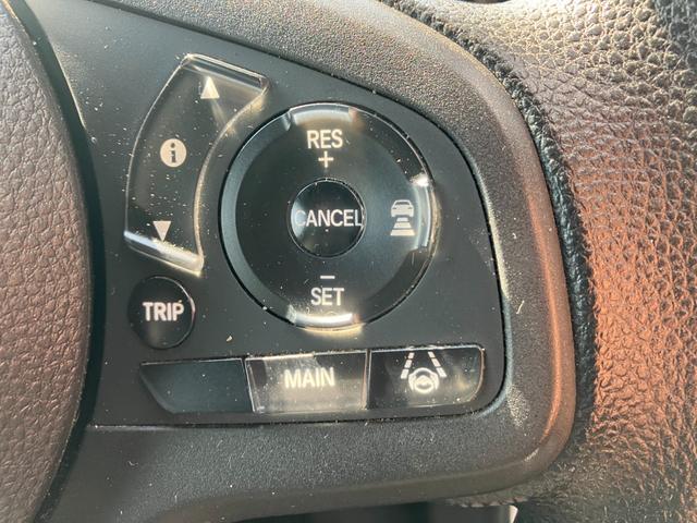 ���S�̎w��H�ꊮ���B���^�x�ǂɑ����ĎԌ��i�����j���s�����Ƃ��ł���H��ł��B���̂��ߗ��^�ǂƓ����������C�������Ђ̍H��Ɏ����Ă��܂��B���Ǝ��i�����m�풓�A�ύڎԂ��������܂�