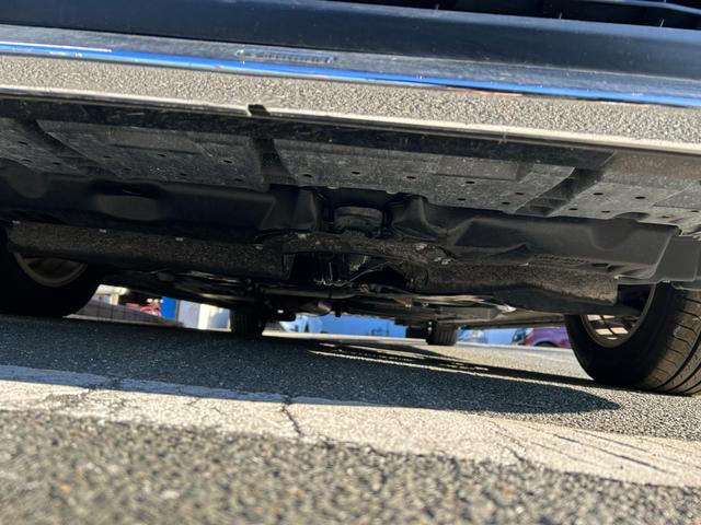 �܂��͂����X���������A���ĕ����ĉ������B�@�X�^�b�t�ꓯ�A�S��肨�҂����Ă���܂���