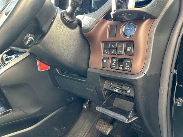 �������H�ł̂����X�A�N�Z�X�����������ԓ��A�l�����C���^�[�o���~��Ă����T���ł��I�������s���Ȏ��ɂ͖����d�b�ɂ��A���������܂��B���X�܂ł̓��ē��������Ē����܂��B