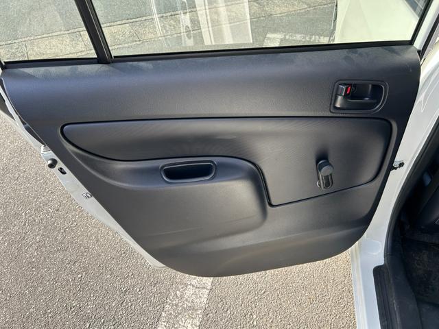 �X�^�b�h���X���̔̔����s���Ă���܂��􂨋C�y�ɃX�^�b�t�ɂ��q�˂��������I�I