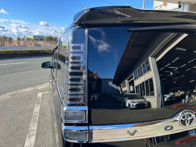 ヴォクシー ＺＳ　煌ＩＩ　冠水歴車禁煙車ＥＴＣ付スマートキー２本両側電動スライドドアナビＴＶフルセグバックカメラ先行車発進告知クリアランスソナーＵＳＢ給電２箇所クルーズコントロールアイドリングストップＰスタート純正アルミ（21枚目）