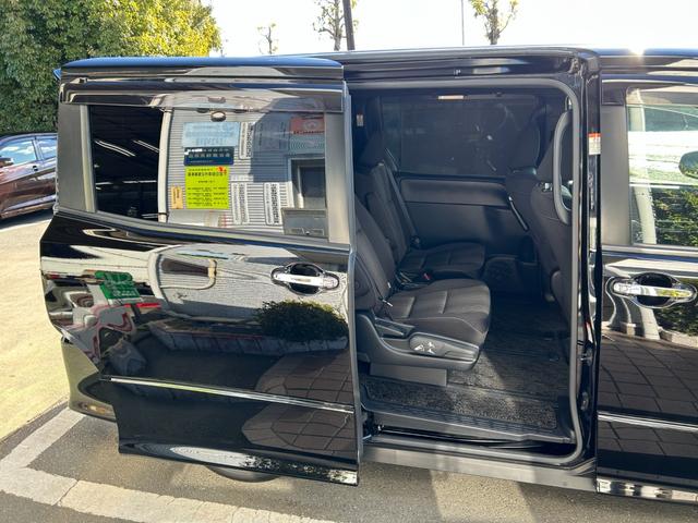 ヴォクシー ＺＳ　煌ＩＩ　冠水歴車禁煙車ＥＴＣ付スマートキー２本両側電動スライドドアナビＴＶフルセグバックカメラ先行車発進告知クリアランスソナーＵＳＢ給電２箇所クルーズコントロールアイドリングストップＰスタート純正アルミ（50枚目）