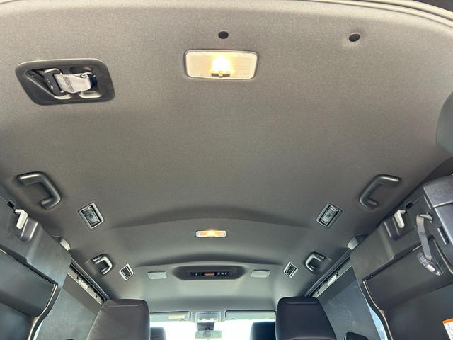 ヴォクシー ＺＳ　煌ＩＩ　冠水歴車禁煙車ＥＴＣ付スマートキー２本両側電動スライドドアナビＴＶフルセグバックカメラ先行車発進告知クリアランスソナーＵＳＢ給電２箇所クルーズコントロールアイドリングストップＰスタート純正アルミ（63枚目）