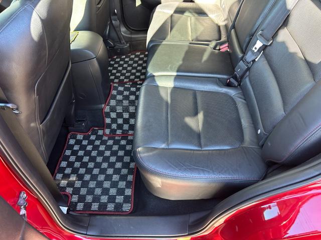 ���ÎԂ͈�i���̂ł��̂ŗǂ��i�͂����ɖ����Ȃ��Ă��܂��܂��B�����Ȃ��������ł��̂ŁA���q�l�S���ɔ[�����čw�����Ē��������ł��I�I�I�^��E����͂��C�y�ɂ����k�������܂���������