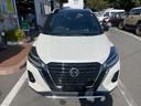 キックス Ｘ　冠水歴車ナビＴＶバックカメラ全方位モニターＥＴＣ車載器ＣＤＤＶＤ再生ＢＴオーディオ対応禁煙車前席シートヒーターエマージェンシーブレーキサポート衝突軽減ブレーキ付踏み間違え防止ステアリングヒーター（4枚目）