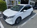 ノート Ｘ　冠水歴車ナビＴＶバックカメラＥＴＣ車載器禁煙車エマージェンシーブレーキ踏み間違え防止アダプティブＬＥＤヘッドＬＥＤフォグｅＰＯＷＥＲスマートキーＰスタートイモビ衝突安全ボディードライブレコーダー（2枚目）