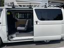 ＤＸ　ＧＬパッケージ　冠水歴車５ドア３／６人乗りルーフキャリア付２８００ｃｃディーゼルターボ低床タイヤハウス有りナビＴＶバックカメラＥＴＣ車載器セーフティセンス衝突軽減ブレーキ付ＡＣＰＳＰＷキーレスエントリーフル装備（50枚目）