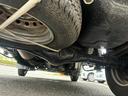 ＫＣ　エアコンパワステ付２ＷＤ５ＭＴ三方開きメンテナンスノート取説付荷台幌車荷台内寸長さ１９７ＣＭ幅１３８ＣＭ床面地上高６８ＣＭヘッドライトレベライザースペアキースペアタイヤ運転席エアバッグ付（23枚目）