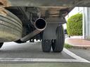 ワイドロングフルワイドロー　平ボディートラック２ｔ積載ワイドロング３方開きＥＴＣ車載器ロープ穴４対イージーゲート荷台鉄板張り荷台内寸長さ４３３ｃｍ幅２０２ｃｍ高さ３８ｃｍ床面地上高８７ｃｍ三方開き４８００ｃｃディーゼルターボ（43枚目）