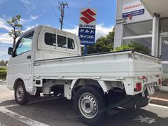 アクセスは、東名高速道路浜松西Intercooler降りて約５分。最寄り駅は上島駅（遠州鉄道）となります。事前にご連絡を頂ければ、送迎サービスも承ります。 6