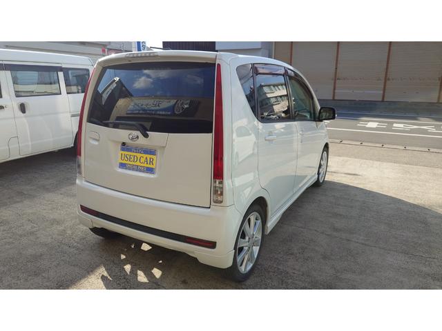 ムーヴ カスタム　ＲＳ　ターボ車　フルエアロ　１６インチアルミ　Ｂｌｕｅｔｏｏｔｈナビ　バックカメラ　ステアリングリモコン　社外フロアマット　ウォーターポンプ　ウォーターポンププーリー　ベルト交換（9枚目）