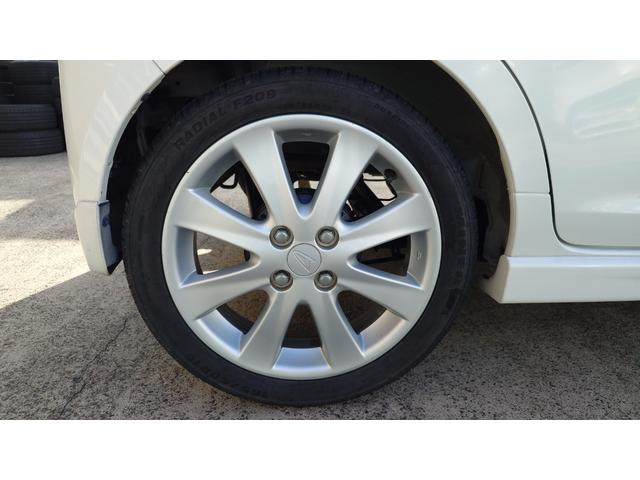 ムーヴ カスタム　ＲＳ　ターボ車　フルエアロ　１６インチアルミ　Ｂｌｕｅｔｏｏｔｈナビ　バックカメラ　ステアリングリモコン　社外フロアマット　ウォーターポンプ　ウォーターポンププーリー　ベルト交換（27枚目）