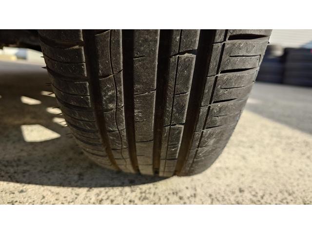 ムーヴ カスタム　ＲＳ　ターボ車　フルエアロ　１６インチアルミ　Ｂｌｕｅｔｏｏｔｈナビ　バックカメラ　ステアリングリモコン　社外フロアマット　ウォーターポンプ　ウォーターポンププーリー　ベルト交換（28枚目）