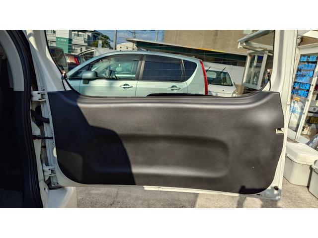 ムーヴ カスタム　ＲＳ　ターボ車　フルエアロ　１６インチアルミ　Ｂｌｕｅｔｏｏｔｈナビ　バックカメラ　ステアリングリモコン　社外フロアマット　ウォーターポンプ　ウォーターポンププーリー　ベルト交換（48枚目）