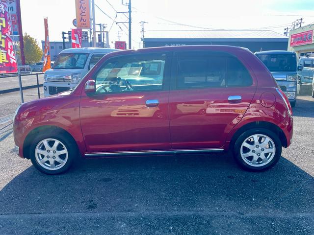 ミラジーノ Ｘリミテッド　木目調パネル　ＭＯＭＯウッドコンビハンドル　バックカメラ　ドラレコ　ＥＴＣ車載器　Ｂｌｕｅｔｏｏｔｈ　ワンセグ　ＡＢＳ　盗難警報装置　安全ボディー　電格ミラー　Ｗエアバッグ（4枚目）