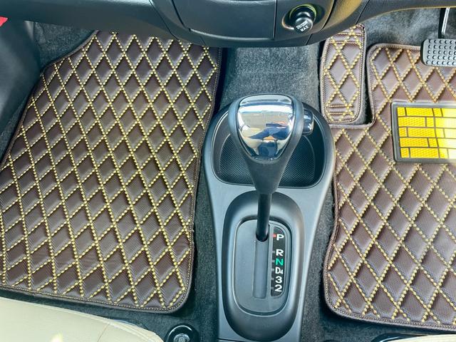 ミラジーノ Ｘリミテッド　木目調パネル　ＭＯＭＯウッドコンビハンドル　バックカメラ　ドラレコ　ＥＴＣ車載器　Ｂｌｕｅｔｏｏｔｈ　ワンセグ　ＡＢＳ　盗難警報装置　安全ボディー　電格ミラー　Ｗエアバッグ（26枚目）