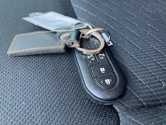 ルーミー G 9インチメモリーナビ バックカメラ フルセグTV Bluetooth ドライブレコーダー 両側パワースライドドア スマートキー 衝突軽減システム(14枚目)