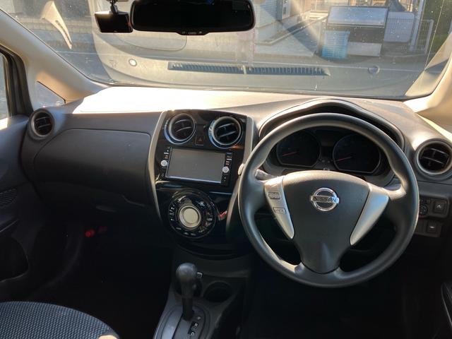 ノート Ｘ　スマートキー　プッシュスタート　ＥＴＣ　ワンセグＴＶ　Ｂｌｕｅｔｏｏｔｈ　全方位カメラ　衝突軽減システム　フロアマット　ドライブレコーダー（3枚目）