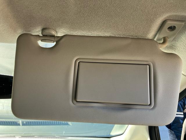 ノート Ｘ　スマートキー　プッシュスタート　ＥＴＣ　ワンセグＴＶ　Ｂｌｕｅｔｏｏｔｈ　全方位カメラ　衝突軽減システム　フロアマット　ドライブレコーダー（17枚目）