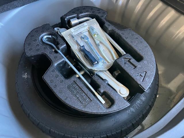 ノート Ｘ　スマートキー　プッシュスタート　ＥＴＣ　ワンセグＴＶ　Ｂｌｕｅｔｏｏｔｈ　全方位カメラ　衝突軽減システム　フロアマット　ドライブレコーダー（25枚目）