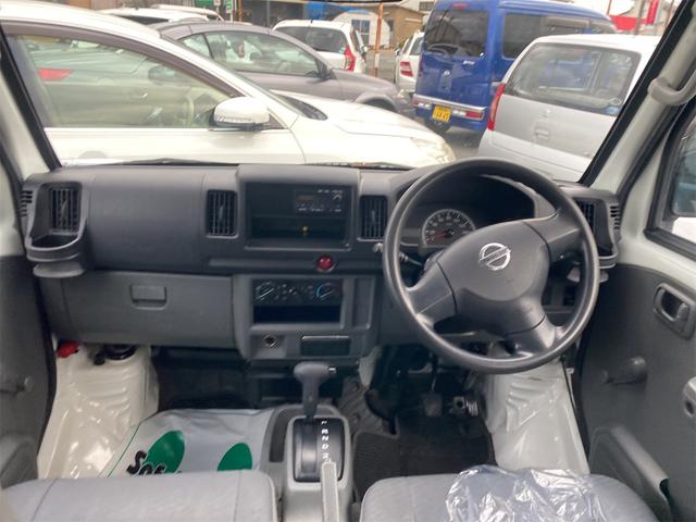 ＮＶ１００クリッパーバン ＤＸ　軽バン　ＡＴ　両側スライドドア　エアコン　パワーステアリング　運転席エアバッグ　助手席エアバッグ　記録簿（2枚目）