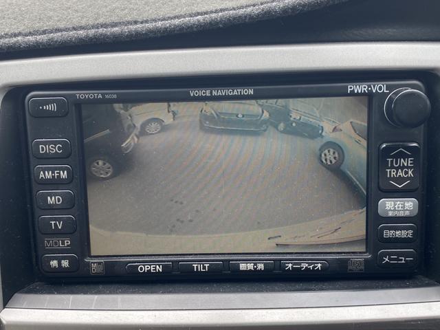 バックカメラも付いています。駐車の時に便利なのはもちろんの事、後方死角にいる子供たちに気が付くことができるので安心安全ですね