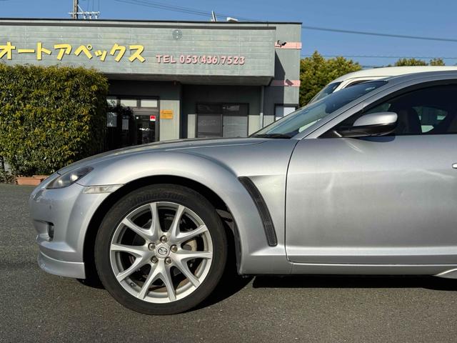 ＲＸ－８ タイプＥ　ＥＴＣ　オートクルーズコントロール　ＡＴ　ＨＩＤ　スマートキー　電動格納ミラー　アルミホイール　革シート　パワーシート　盗難防止システム　衝突安全ボディ　ＡＢＳ　ＥＳＣ　ＣＤ　エアコン（21枚目）